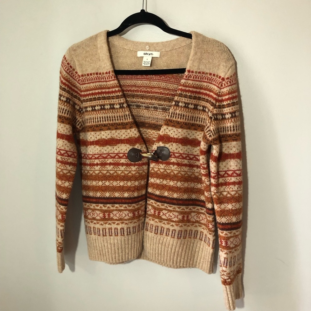 Skyr wool Aztec knit v neck cardigan horn toggle closure womens S western